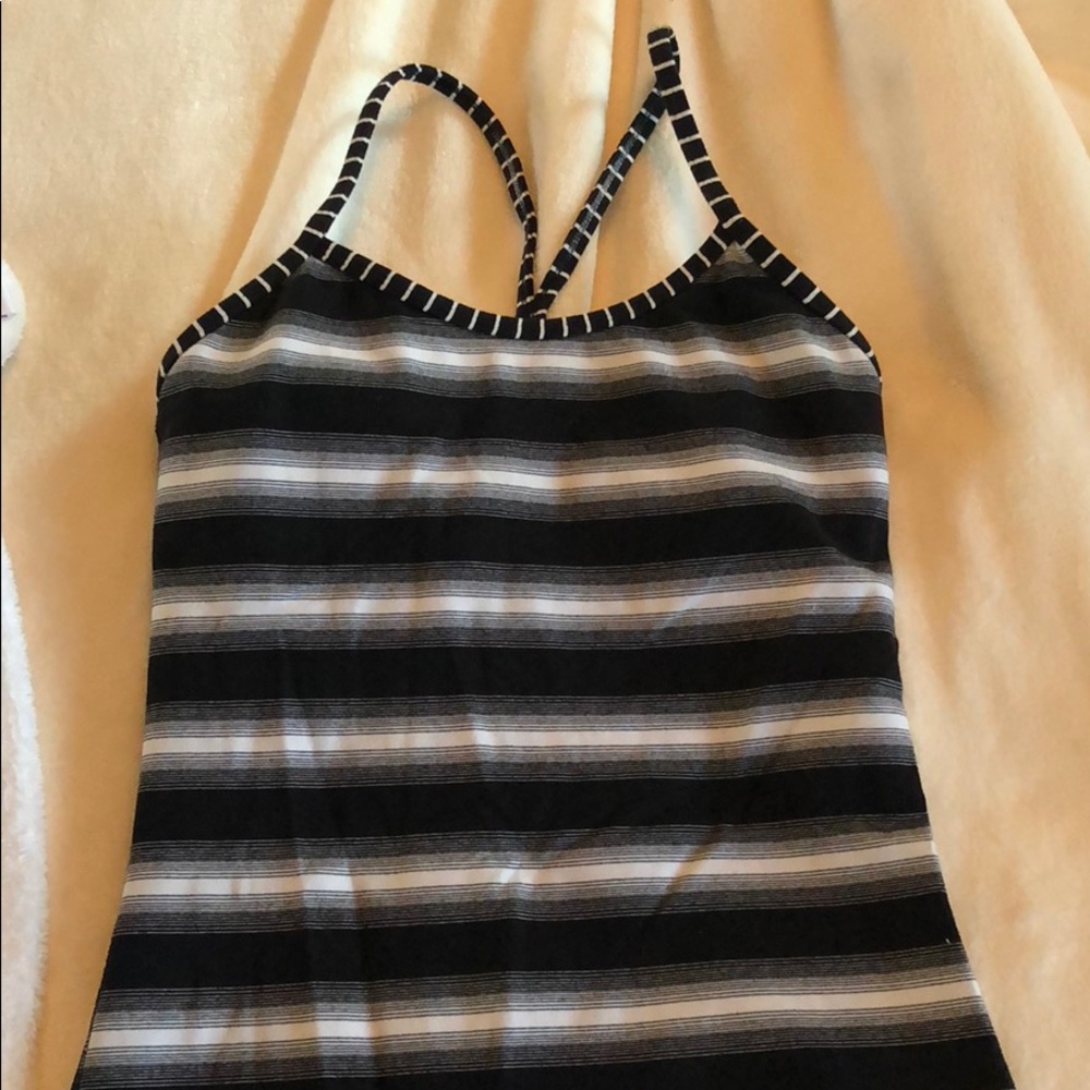 Lulu lemon workout tank